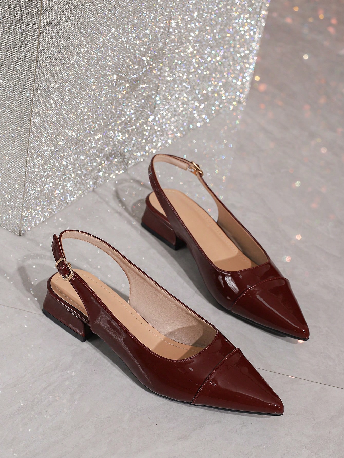 In Burgundy Women Flats