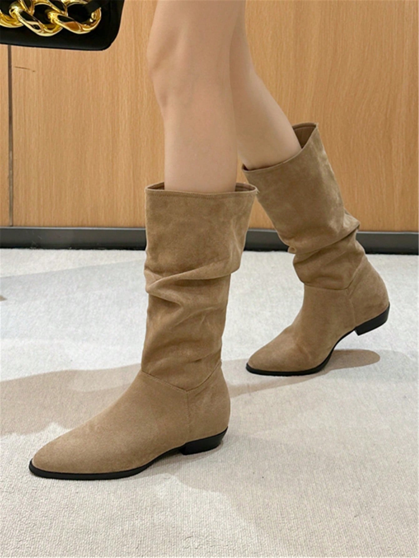 In Khaki Women Fashion Boots