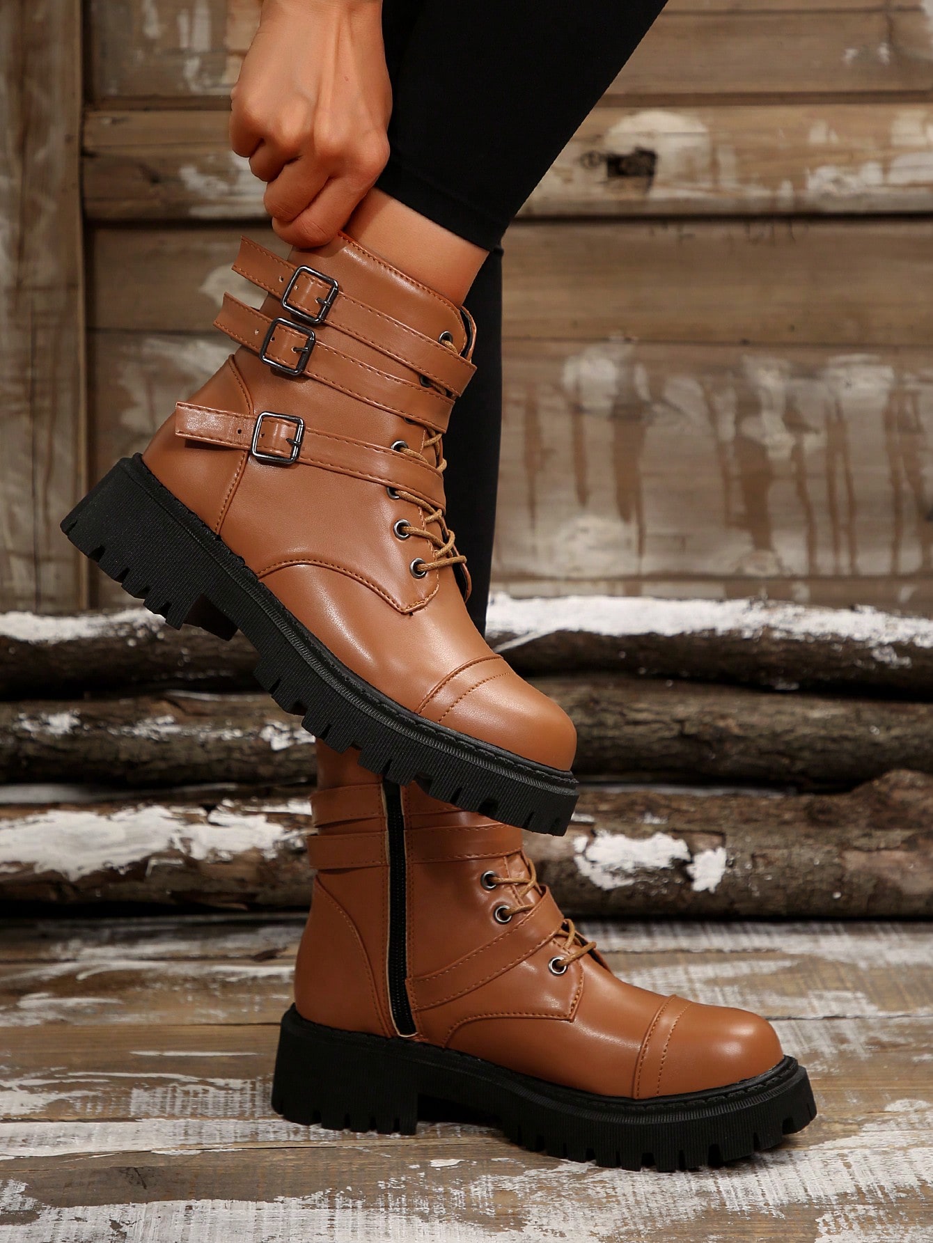 In Brown Women Mid-Calf Boots