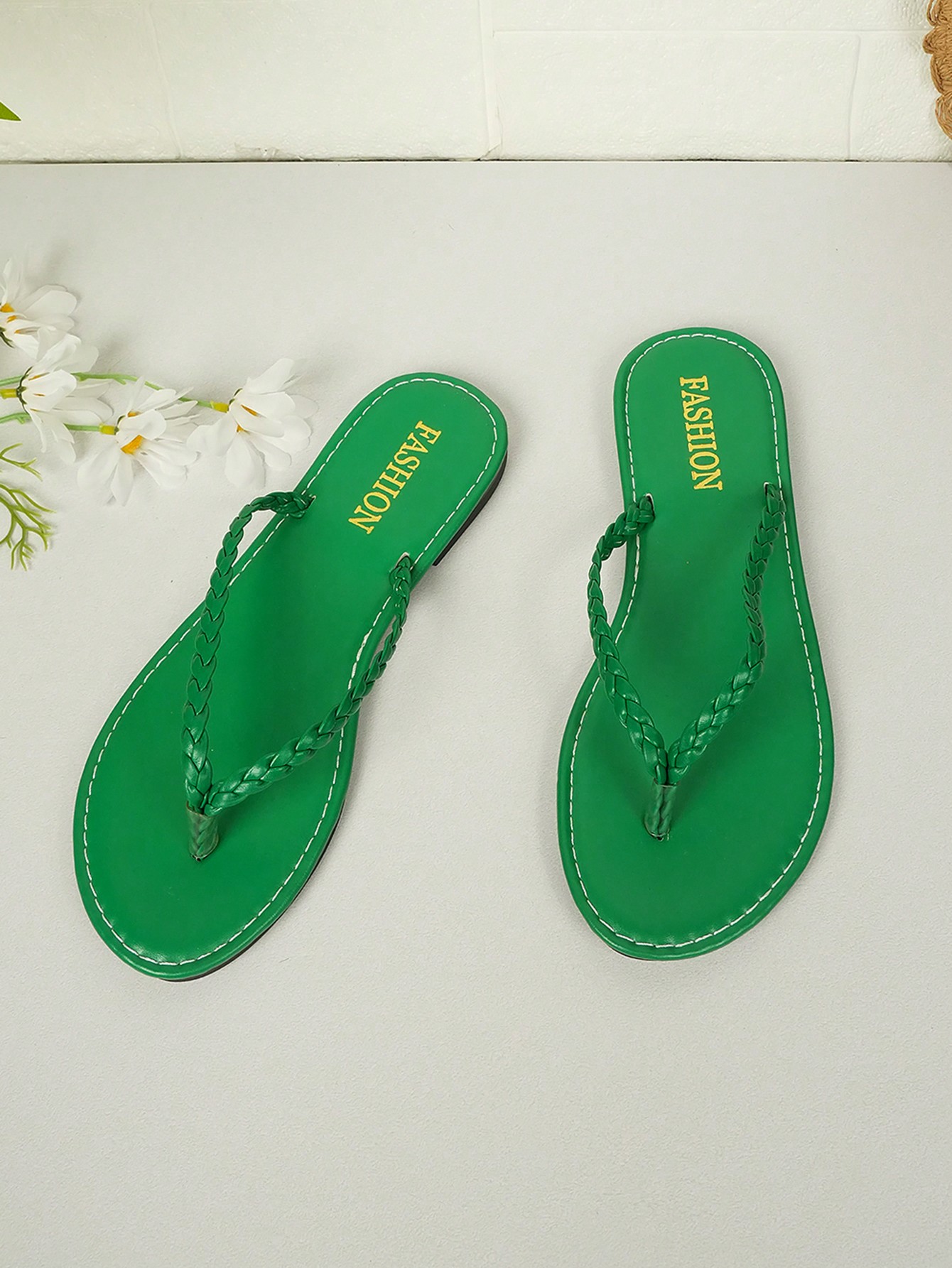 In Green Women Flat Sandals