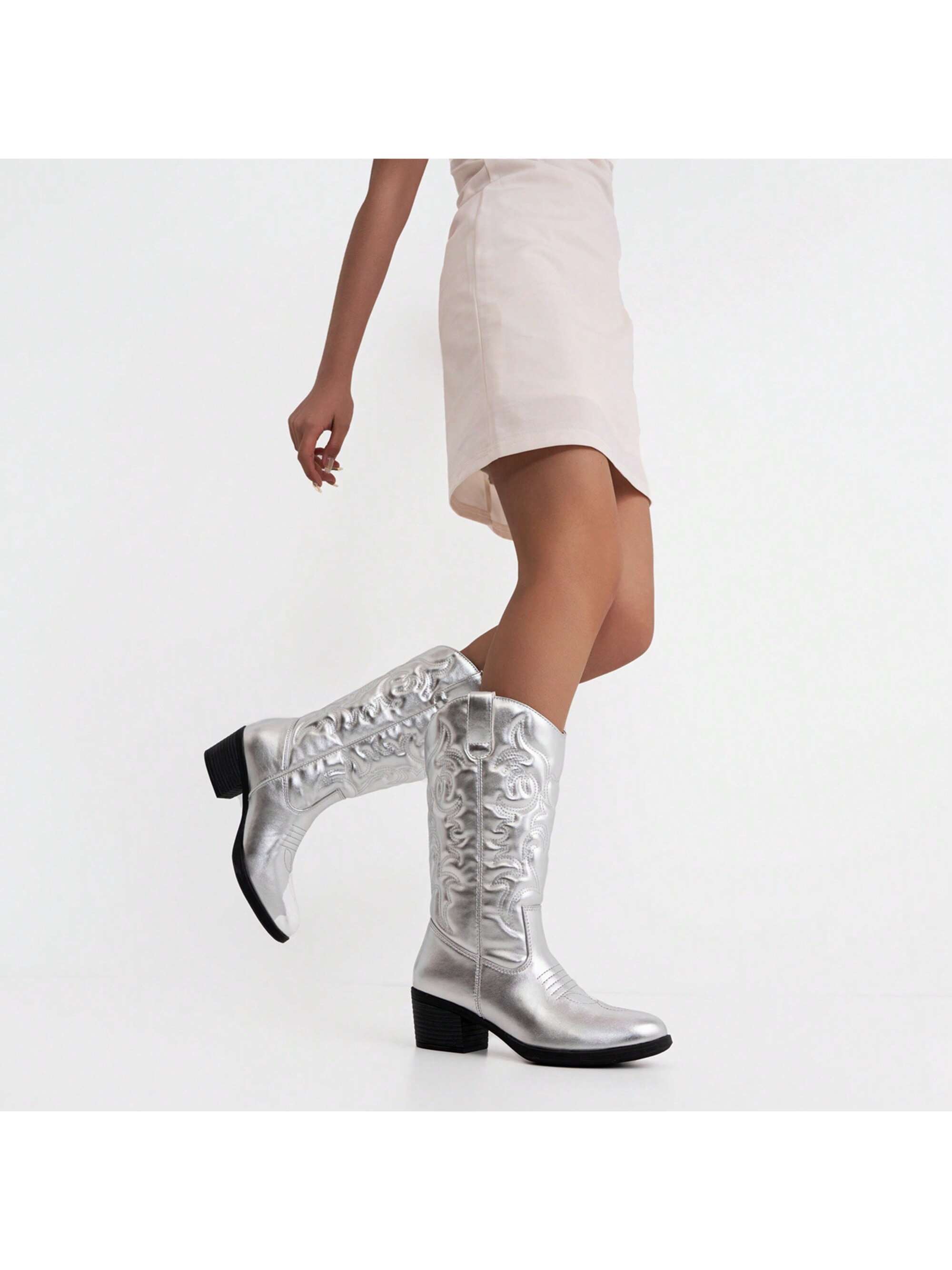 In Silver Women Fashion Boots